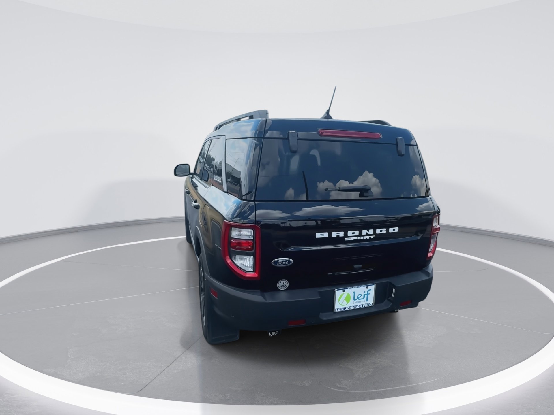 Certified 2024 Ford Bronco Sport Outer Banks w/ Tech Package image 10