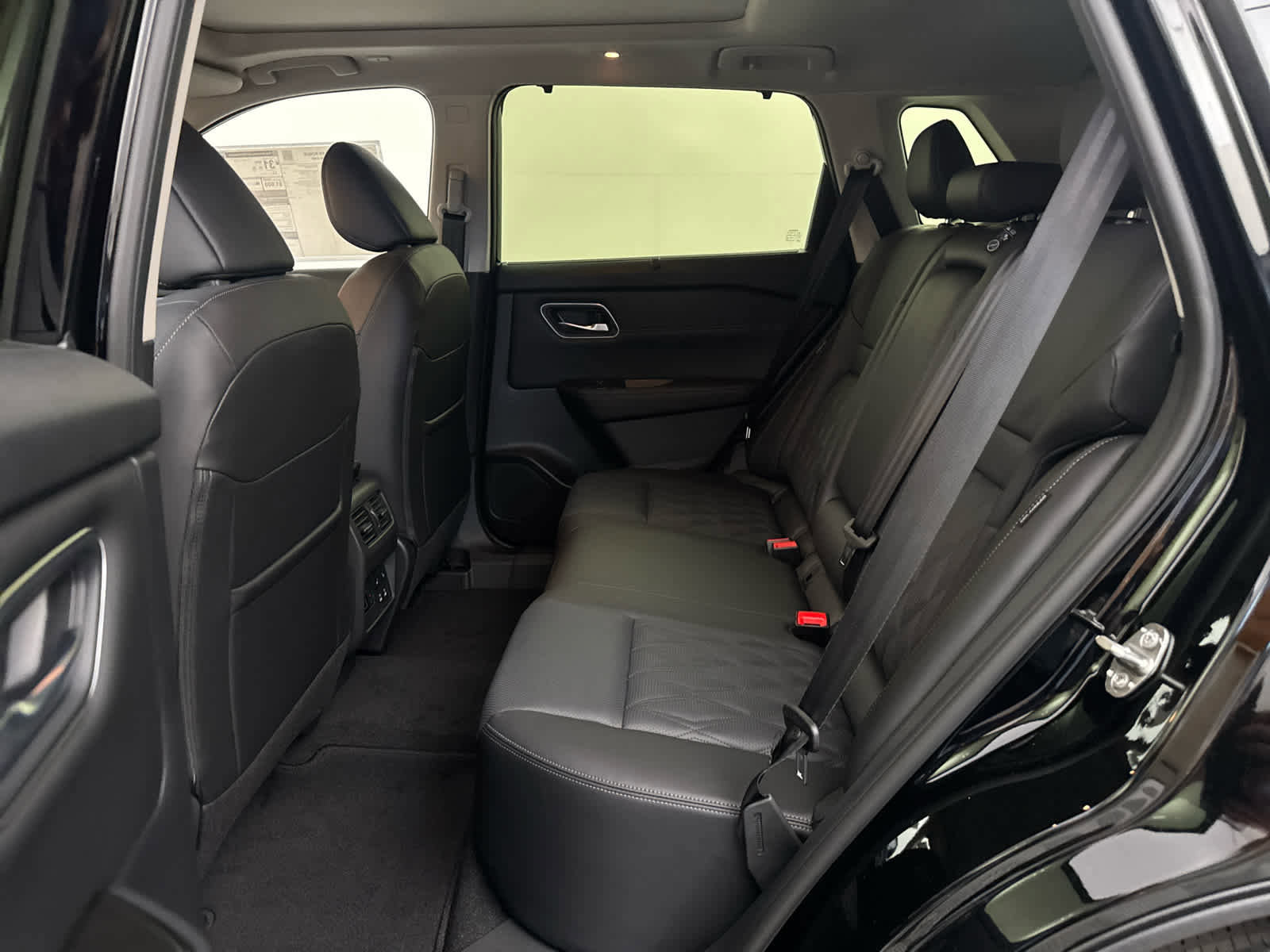 New 2026 Nissan Rogue Platinum w/ Platinum Premium Package image 11