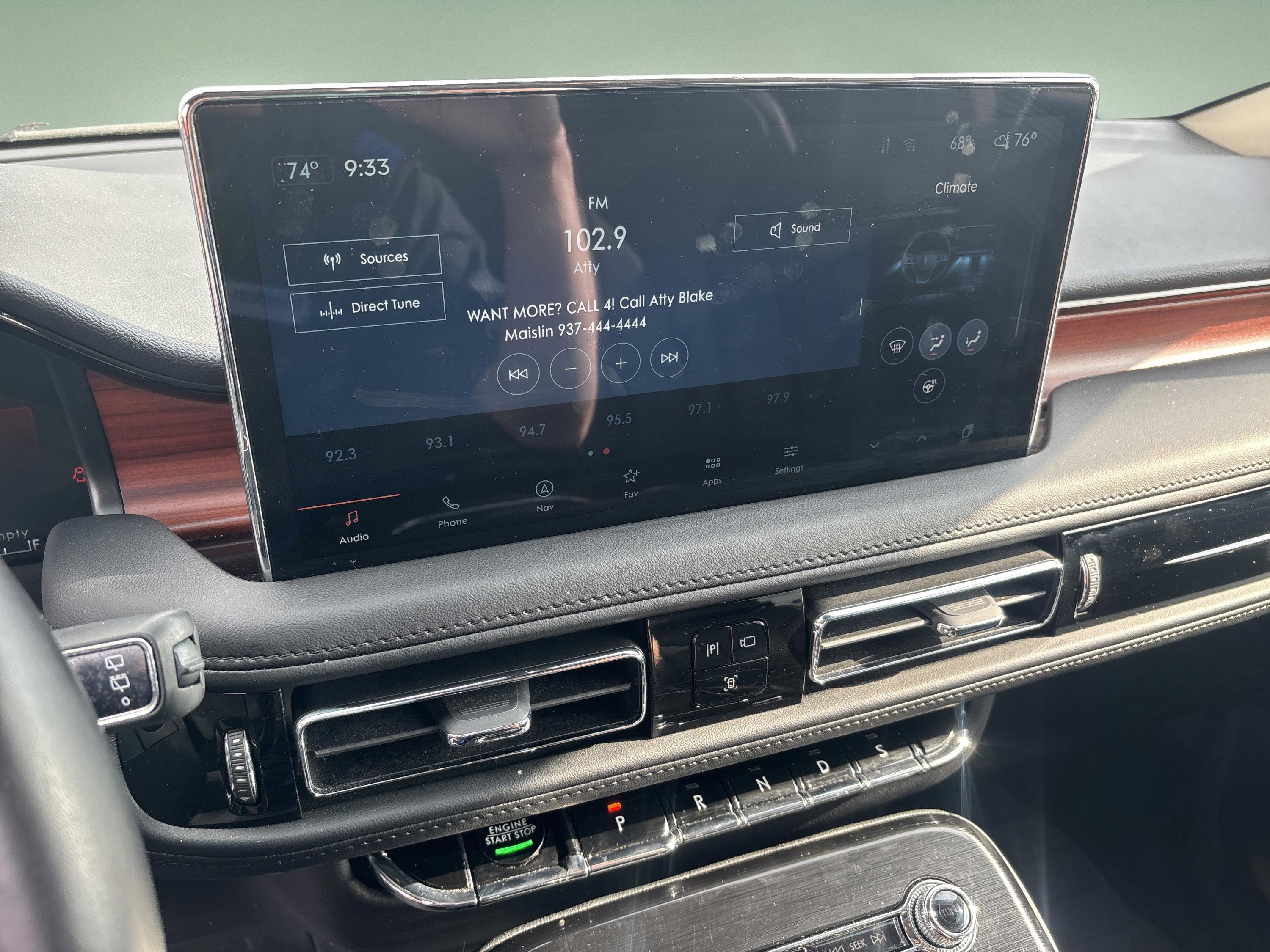 Used 2023 Lincoln Nautilus Reserve image 13