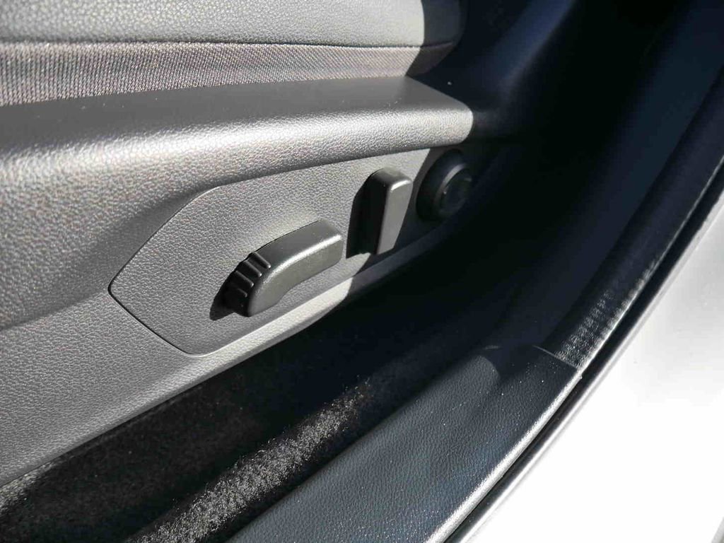 Used 2024 Subaru Crosstrek 2.5i Wilderness w/ Crosstrek Mirror Package image 31