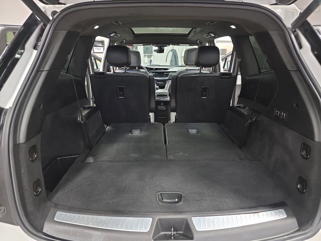 Certified 2021 Cadillac XT6 Premium Luxury image 14