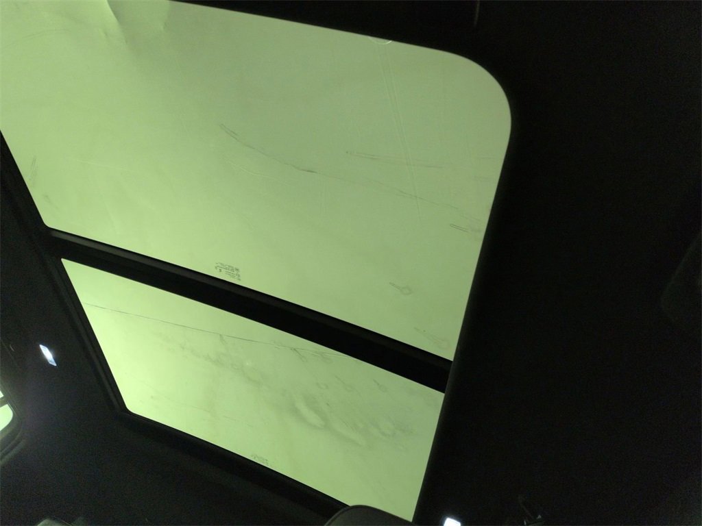 Certified 2024 Chevrolet Tahoe Z71 w/ Luxury Package image 19