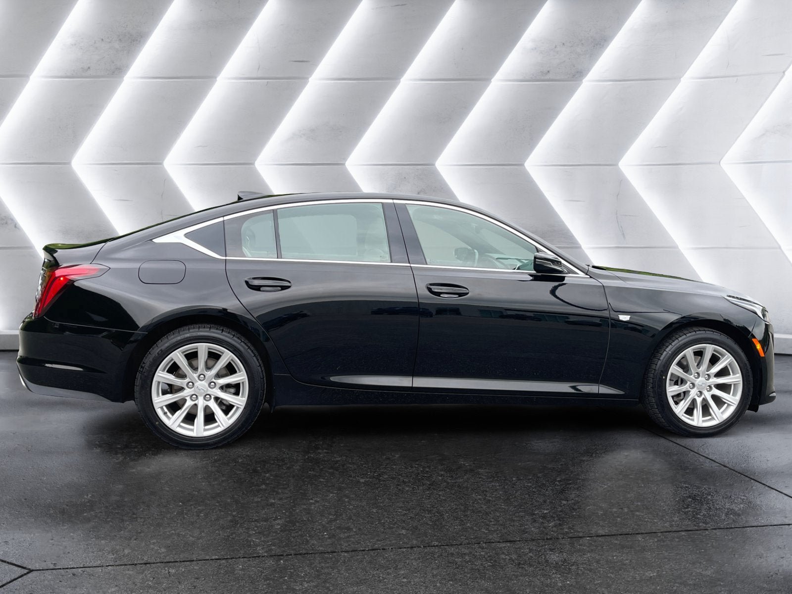 Certified 2023 Cadillac CT5 Luxury w/ Sun And Sound Package AWD/4WD image 7