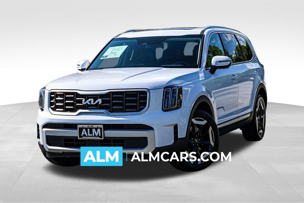 Used 2025 Kia Telluride S FWD image 1