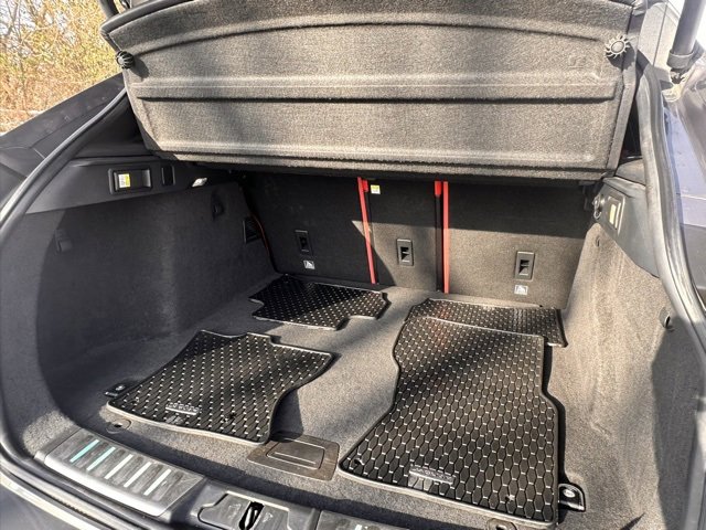 Used 2017 Jaguar F-PACE S image 17