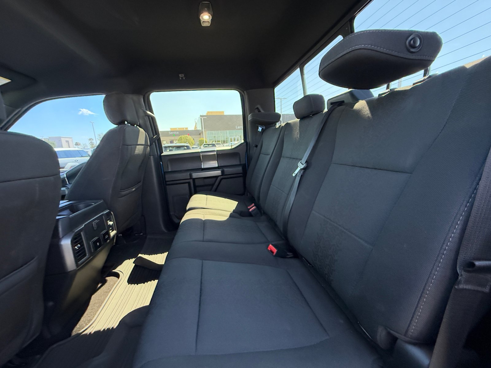 Used 2019 Ford F150 XLT w/ Equipment Group 302A Luxury AWD/4WD image 17