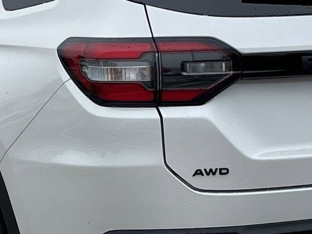 New 2026 Honda Pilot Touring image 6