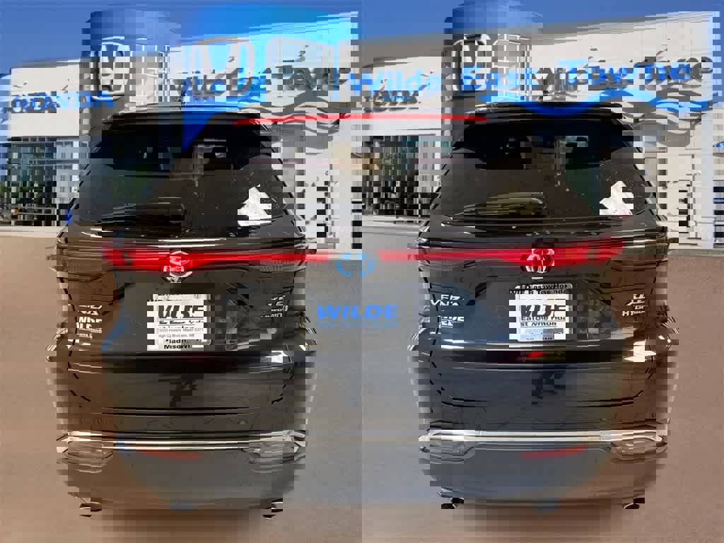 Used 2021 Toyota Venza XLE w/ Softex Package image 7