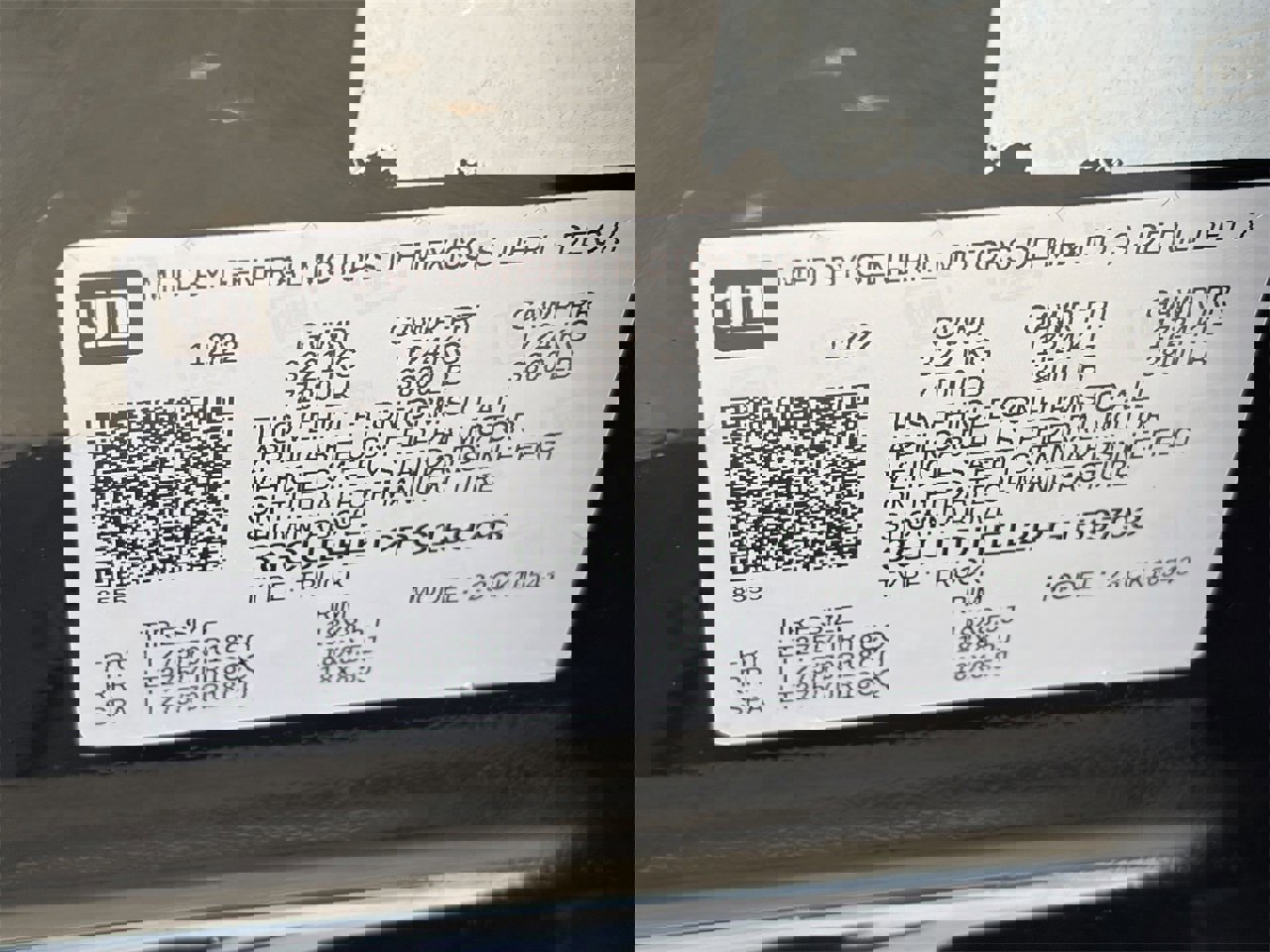 Used 2023 Chevrolet Silverado 1500 ZR2 w/ Technology Package image 30