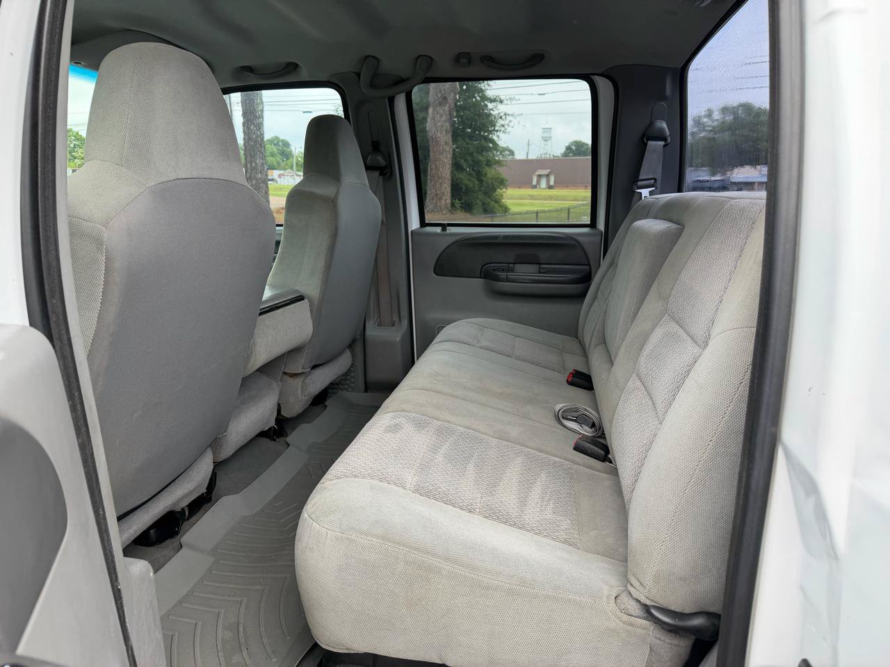 Used 2003 Ford F250 XLT AWD/4WD image 10