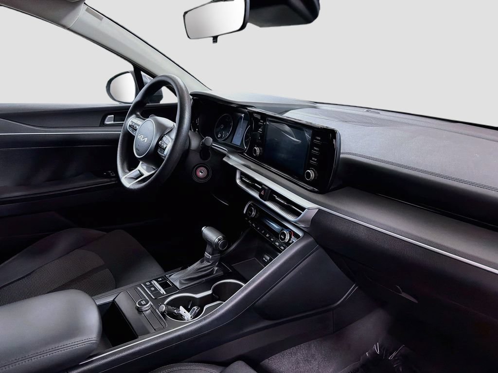 Used 2022 Kia K5 LX FWD image 27