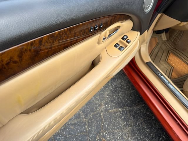 Used 2006 Lexus SC 430 Convertible RWD image 14