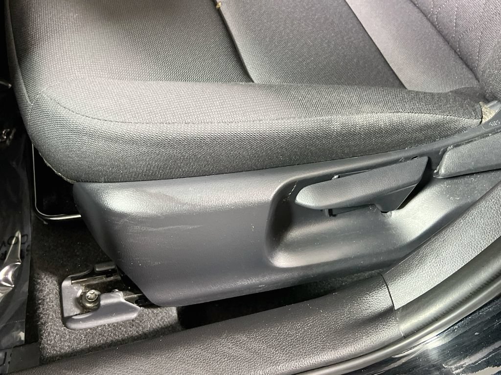 Certified 2025 Toyota Corolla LE FWD image 17