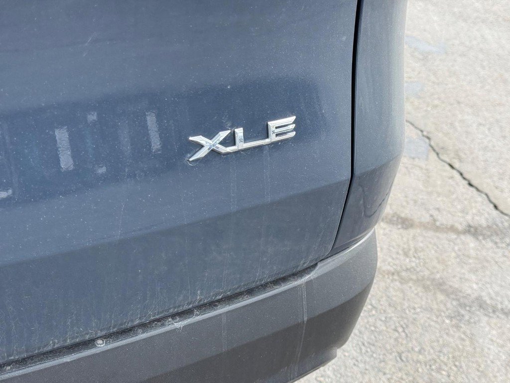 Certified 2025 Toyota Grand Highlander AWD image 6