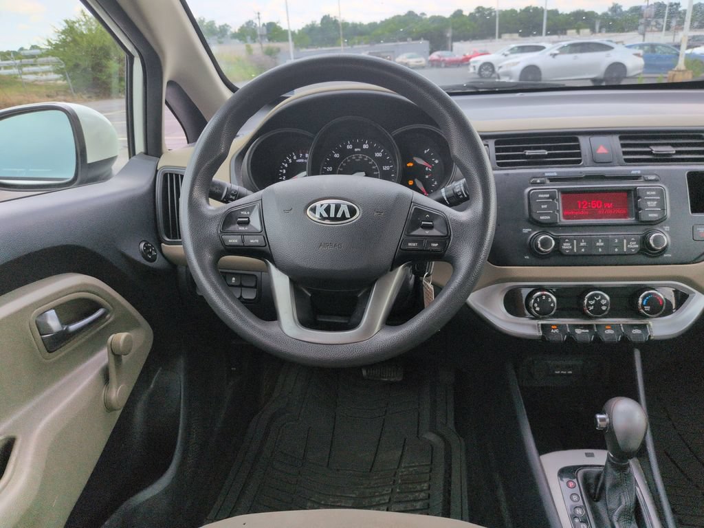 Used 2014 Kia Rio LX FWD image 14