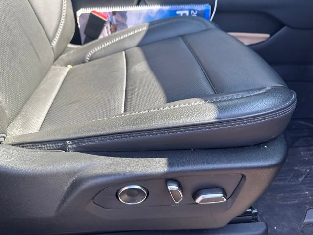 Used 2024 GMC Yukon Denali w/ Denali Reserve Package AWD/4WD image 16