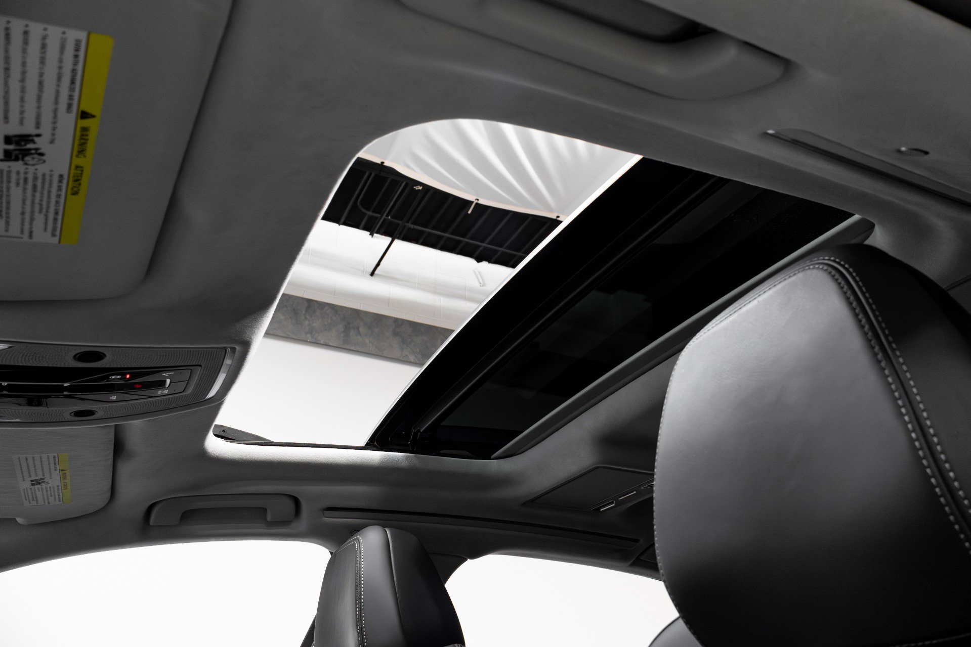 Used 2023 Audi S8 image 35