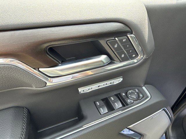 New 2026 GMC Sierra 1500 Denali w/ Denali Reserve Package image 15