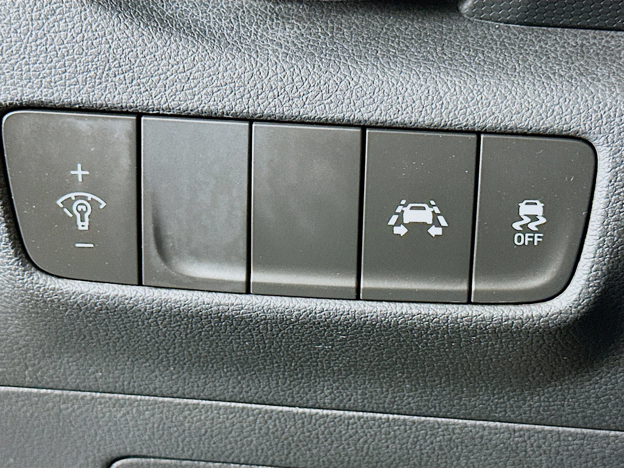 Used 2021 Hyundai Kona SE AWD/4WD image 17