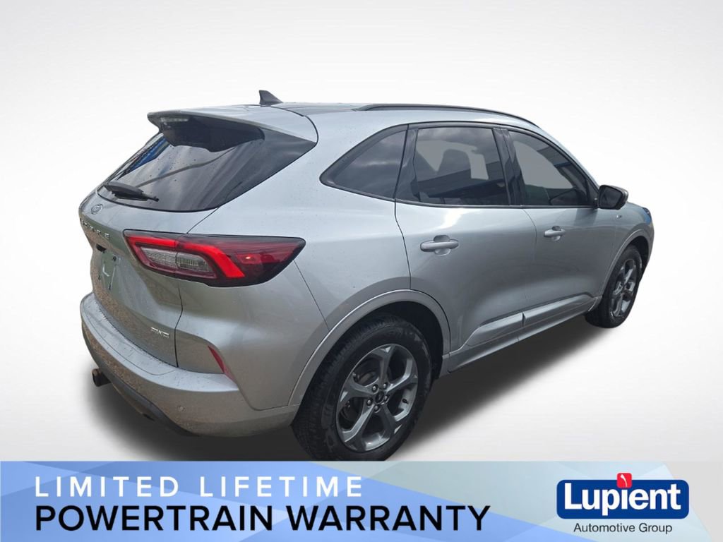 Used 2023 Ford Escape ST-Line Select w/ Tech Pack #2 AWD/4WD image 4