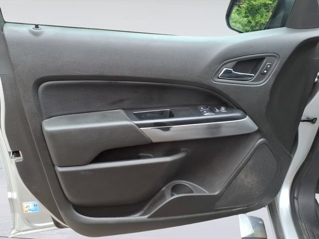 Used 2015 Chevrolet Colorado LT w/ LT Convenience Package AWD/4WD image 10