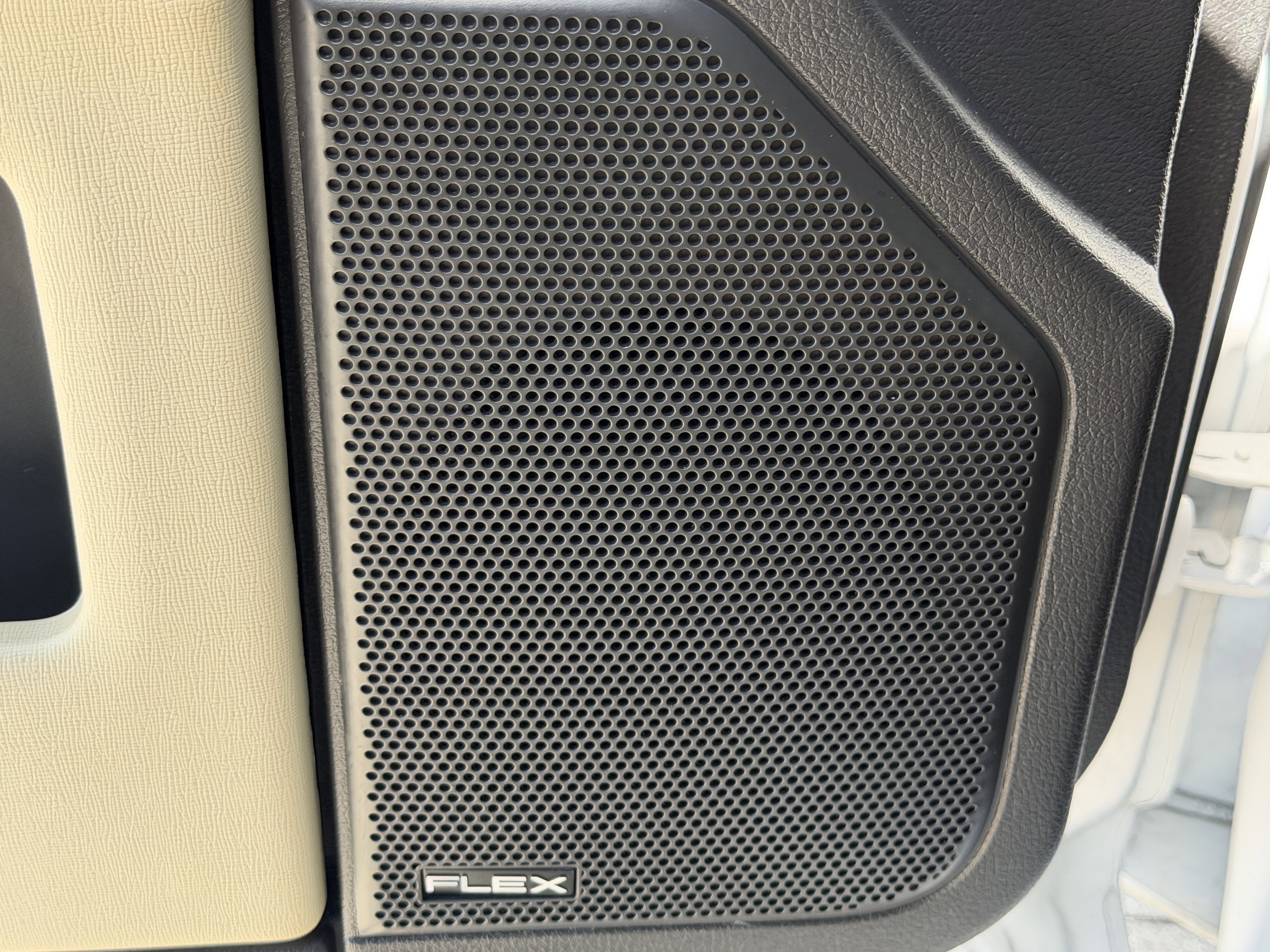 Used 2018 Ford Flex SEL w/ Equipment Group 202A image 21