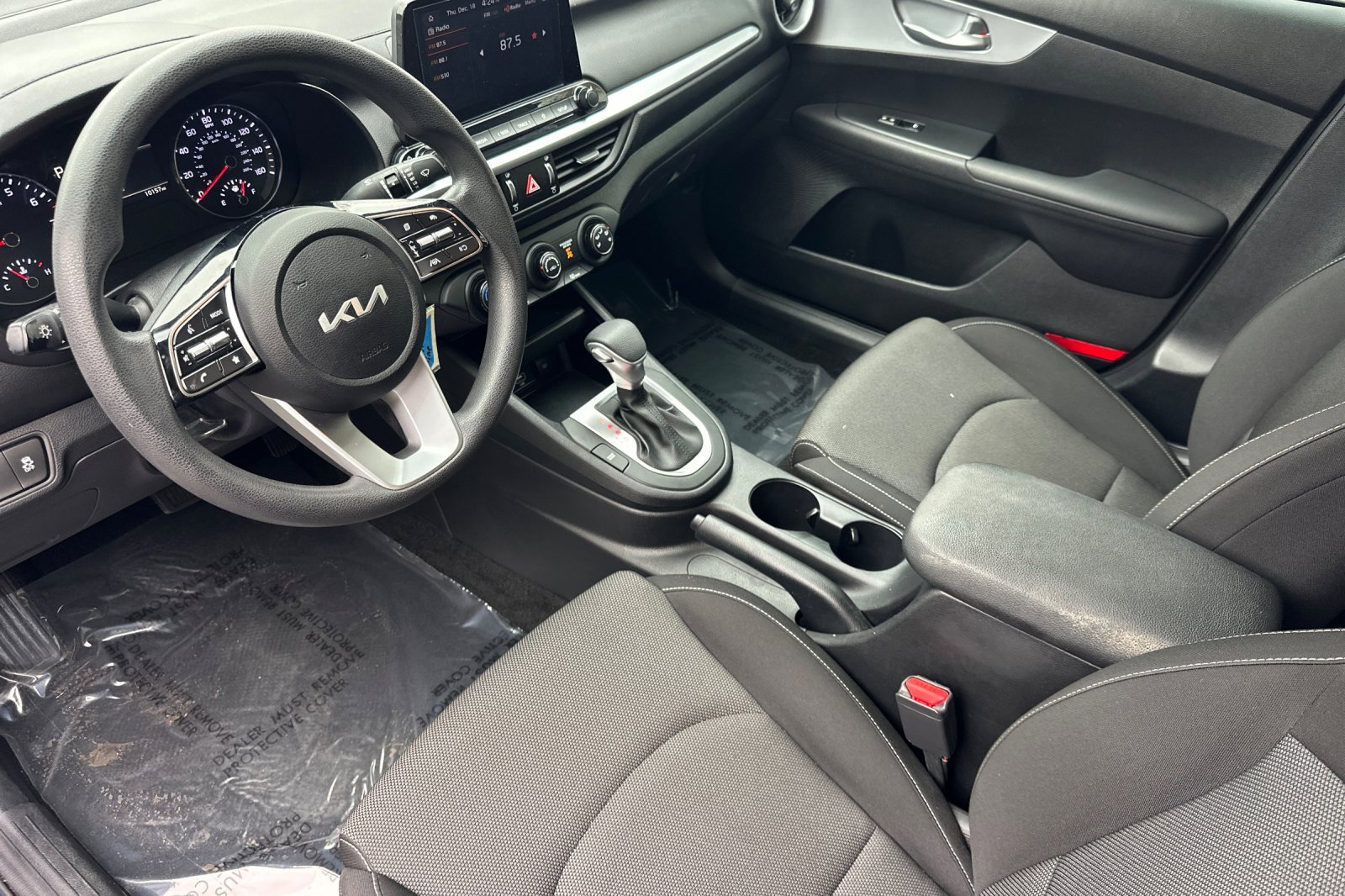 Used 2024 Kia Forte LXS image 7