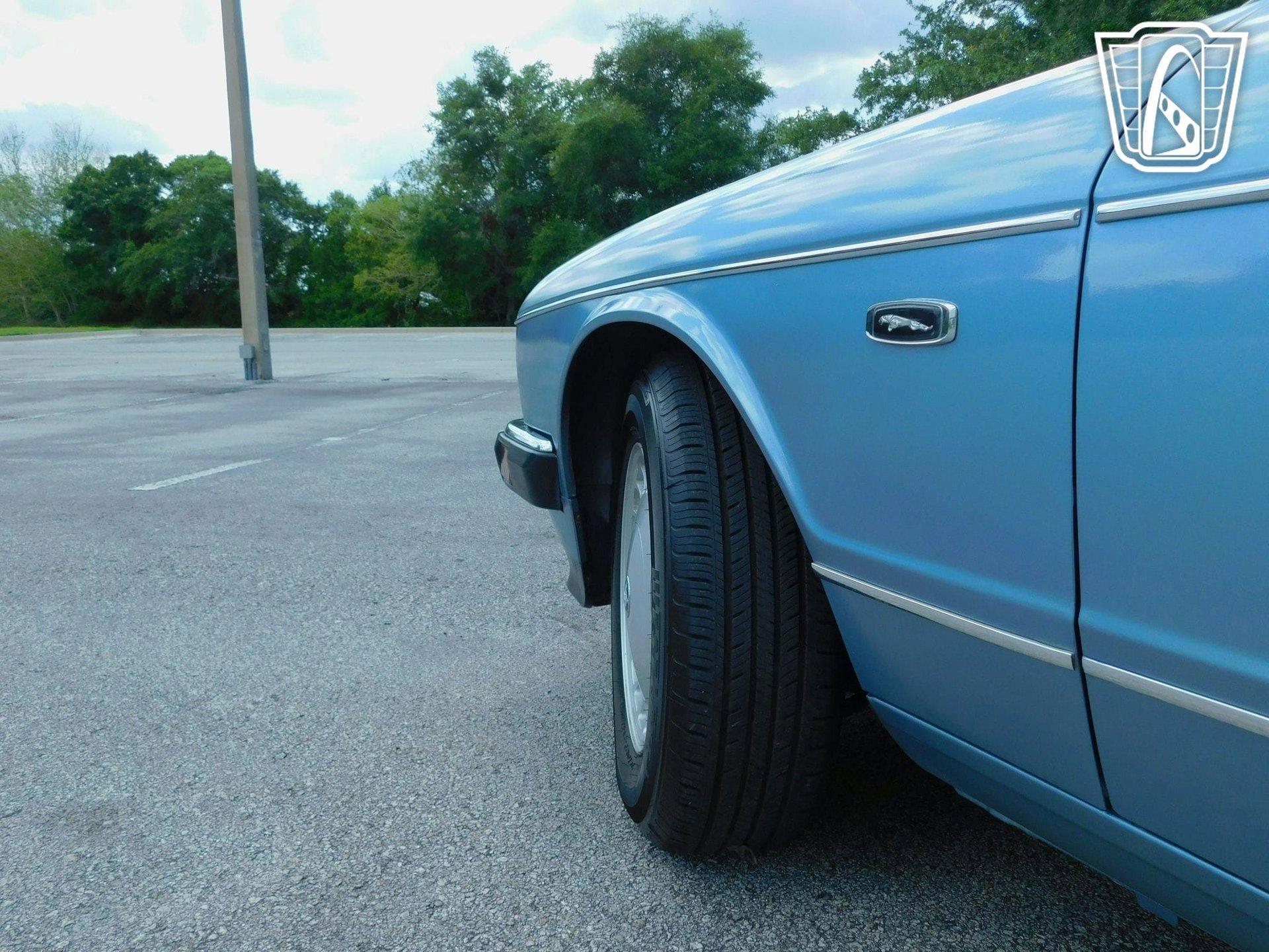 Used 1991 Jaguar XJ Vanden Plas image 25