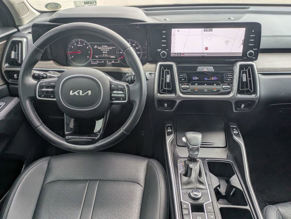 Used 2023 Kia Sorento EX w/ Panoramic Sunroof Package FWD image 33
