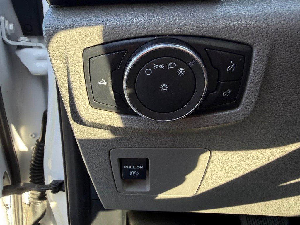Used 2015 Ford F150 XL w/ Equipment Group 101A Mid RWD image 24