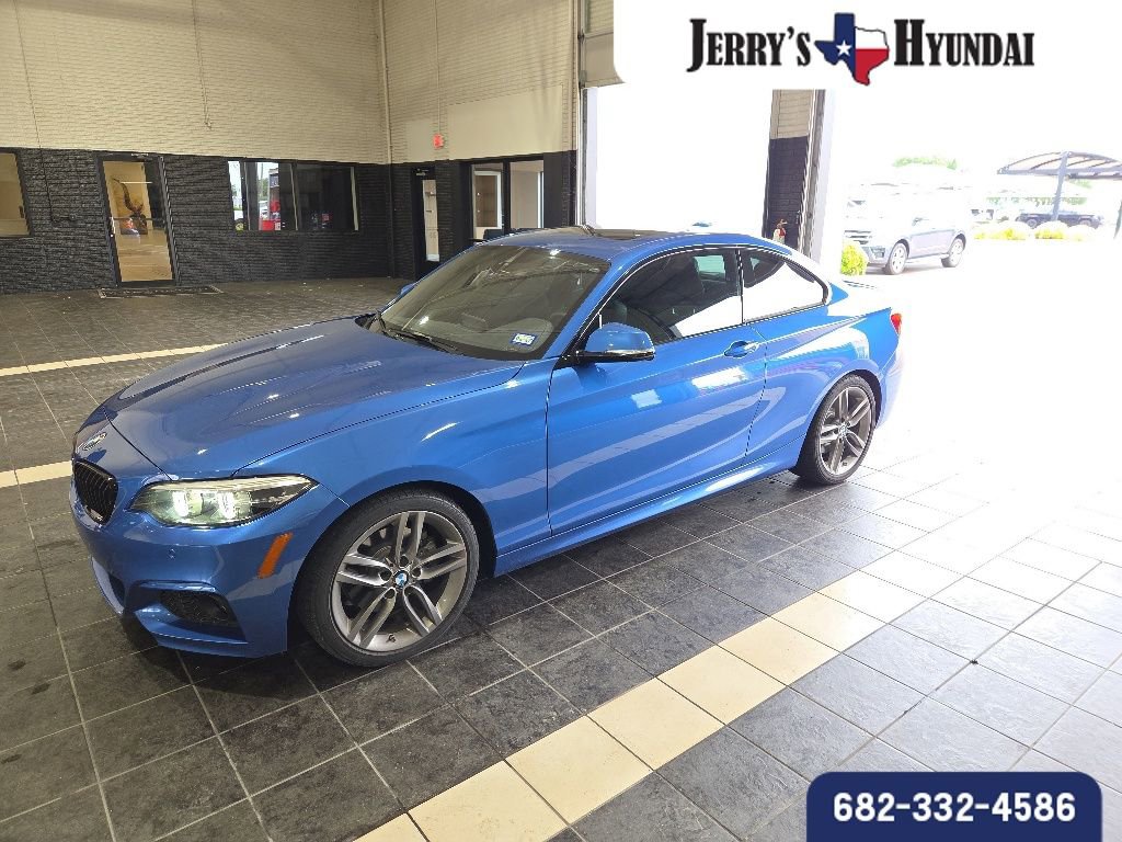 Used 2019 BMW 230i Coupe w/ M Sport Package RWD image 1