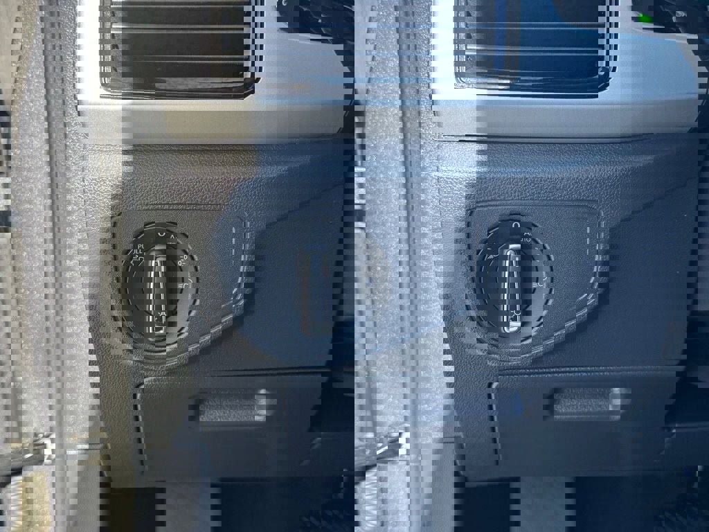 Used 2022 Volkswagen Atlas SEL image 19