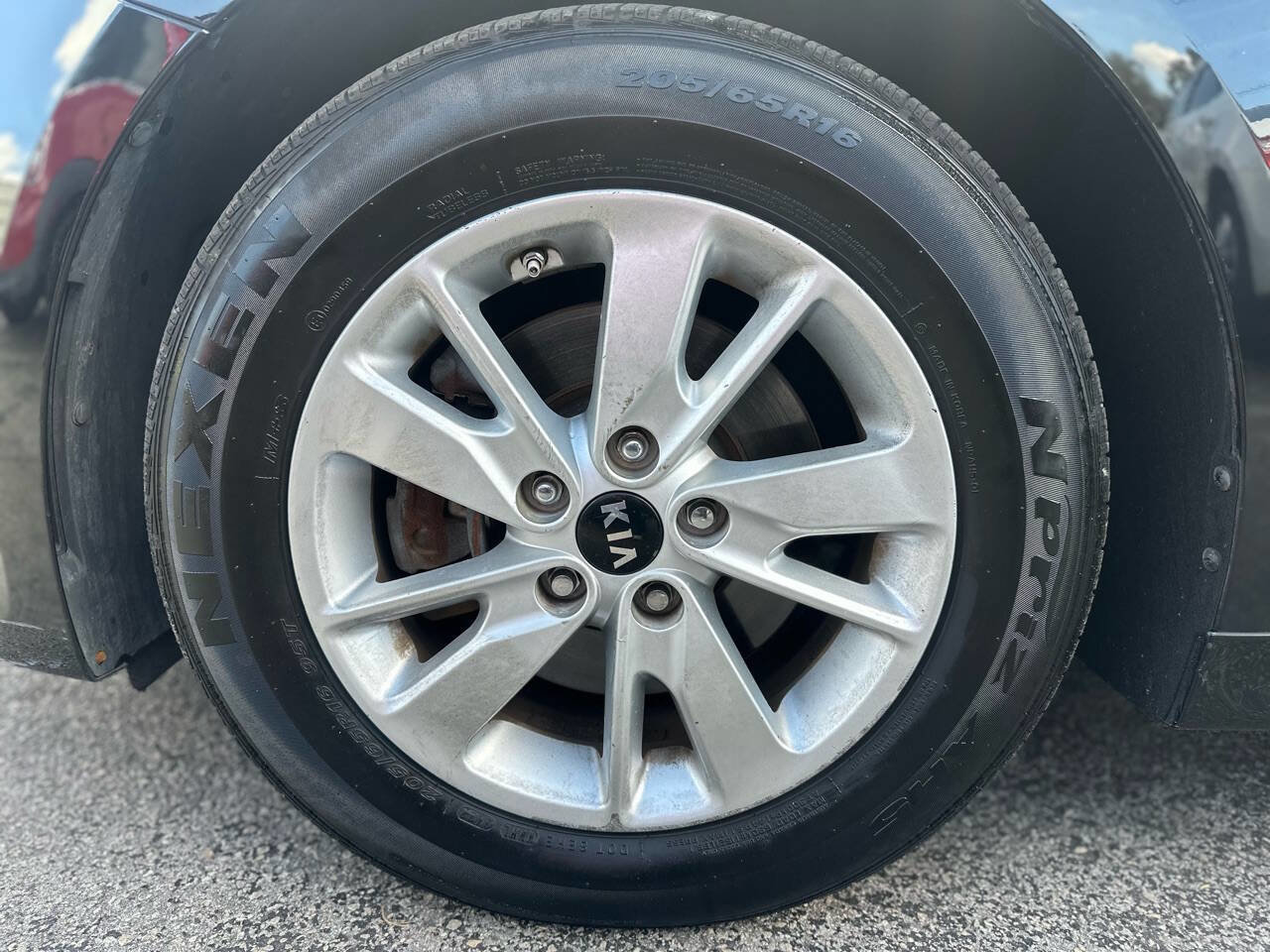 Used 2018 Kia Optima LX image 27