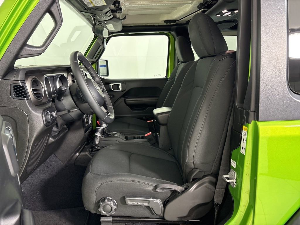 Used 2019 Jeep Wrangler Sport image 14