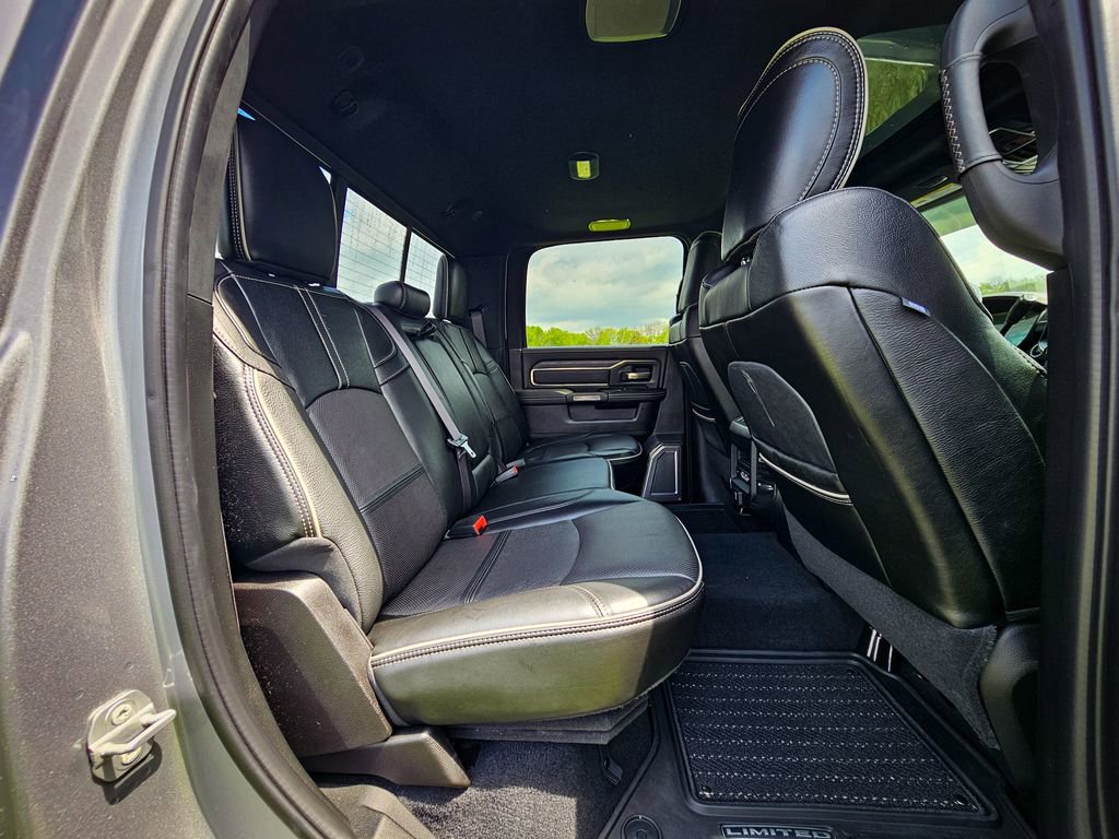 Used 2019 RAM 2500 Limited AWD/4WD image 47