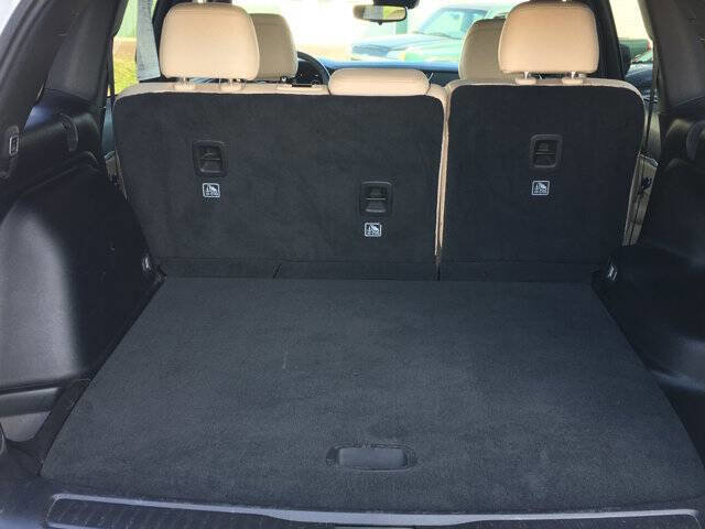 Used 2023 Jeep Grand Cherokee Limited AWD/4WD image 29