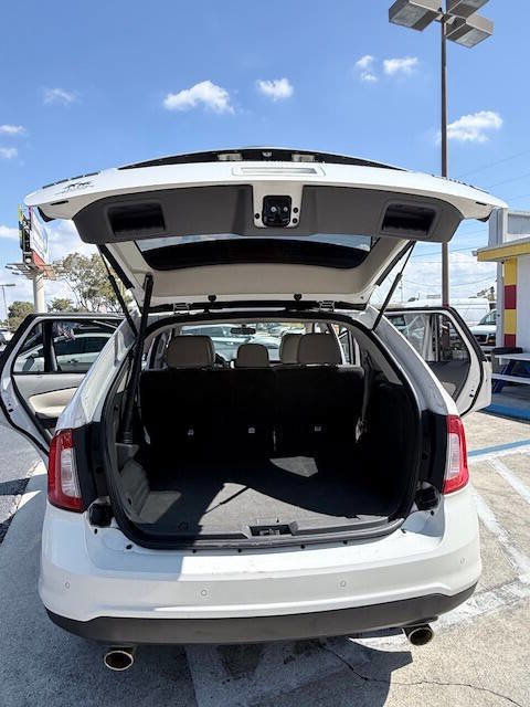 Used 2013 Ford Edge Limited image 16