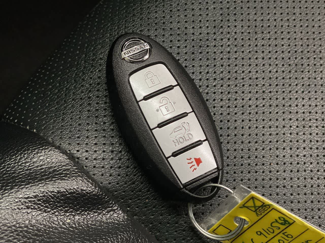 Used 2016 Nissan Rogue SL w/ SL Premium Package image 32