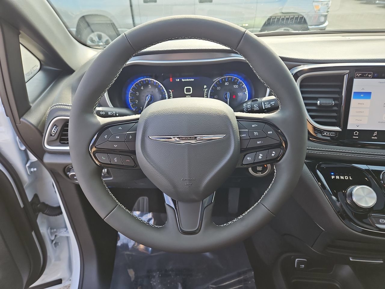 New 2026 Chrysler Pacifica Select w/ S Appearance Package FWD image 22
