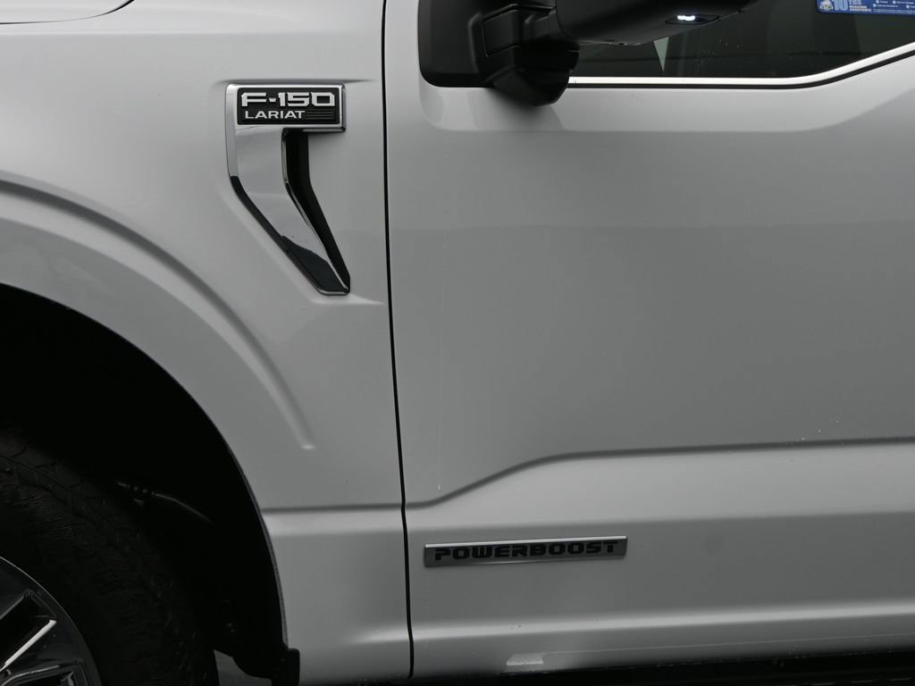 New 2025 Ford F150 Lariat w/ Equipment Group 502A High image 11