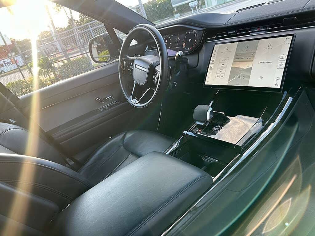 Used 2024 Land Rover Range Rover Sport Dynamic SE AWD/4WD image 20