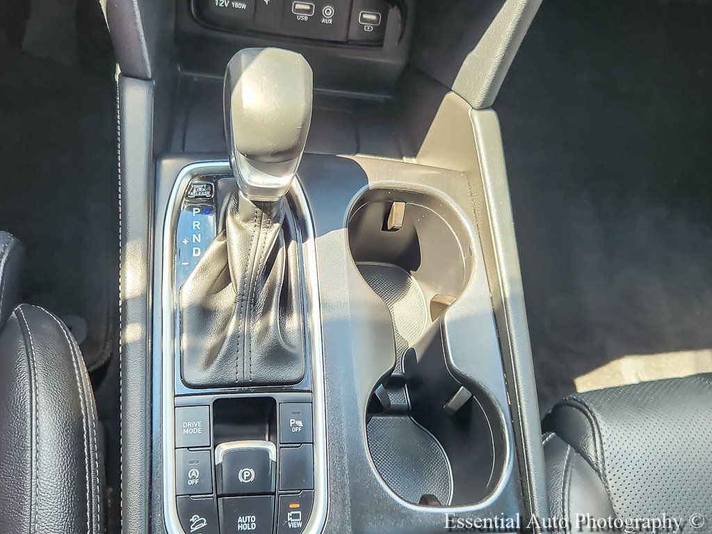 Used 2020 Hyundai Santa Fe Limited AWD/4WD image 16