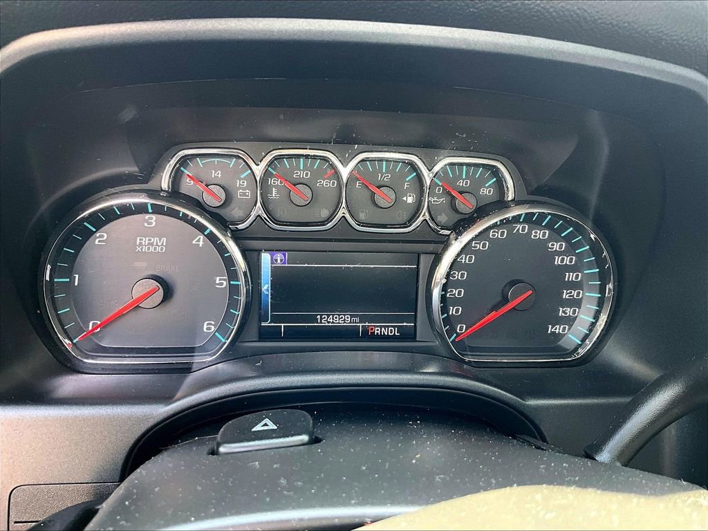 Used 2017 Chevrolet Silverado 1500 LT w/ All Star Edition AWD/4WD image 18