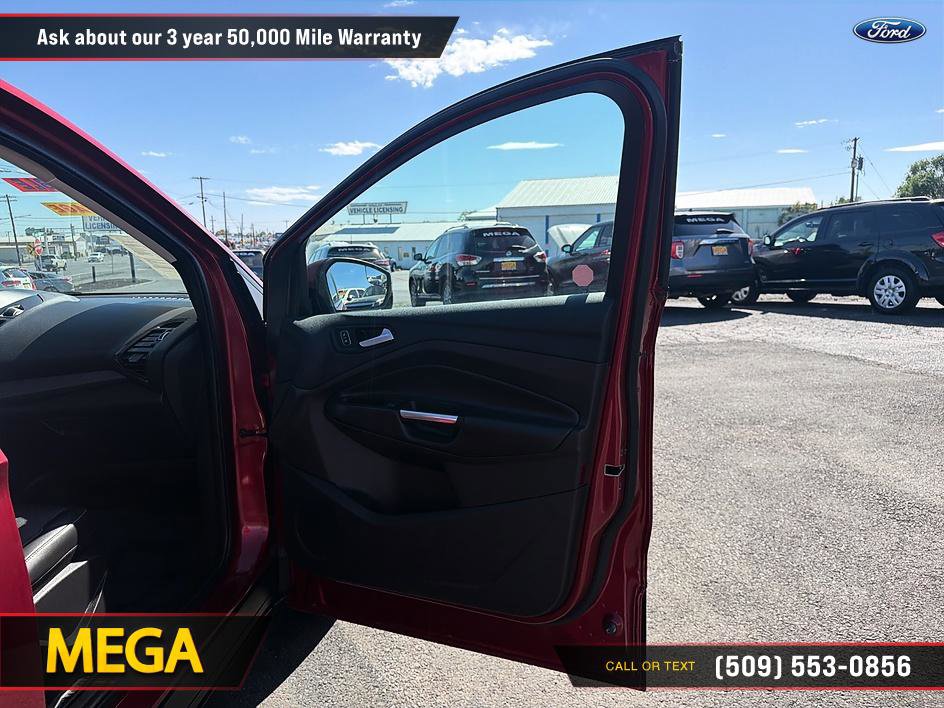 Used 2018 Ford Escape SEL AWD/4WD image 33