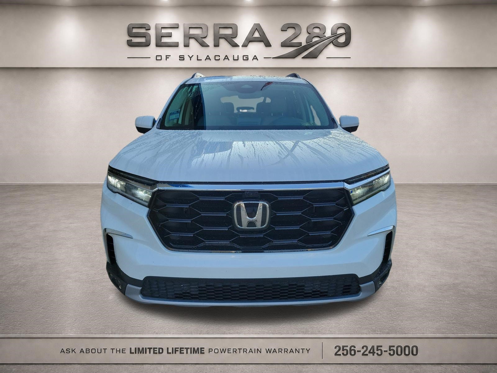 Used 2023 Honda Pilot Elite image 2