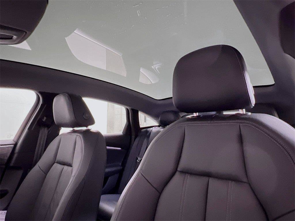New 2025 Audi A6 e-tron Premium RWD image 13