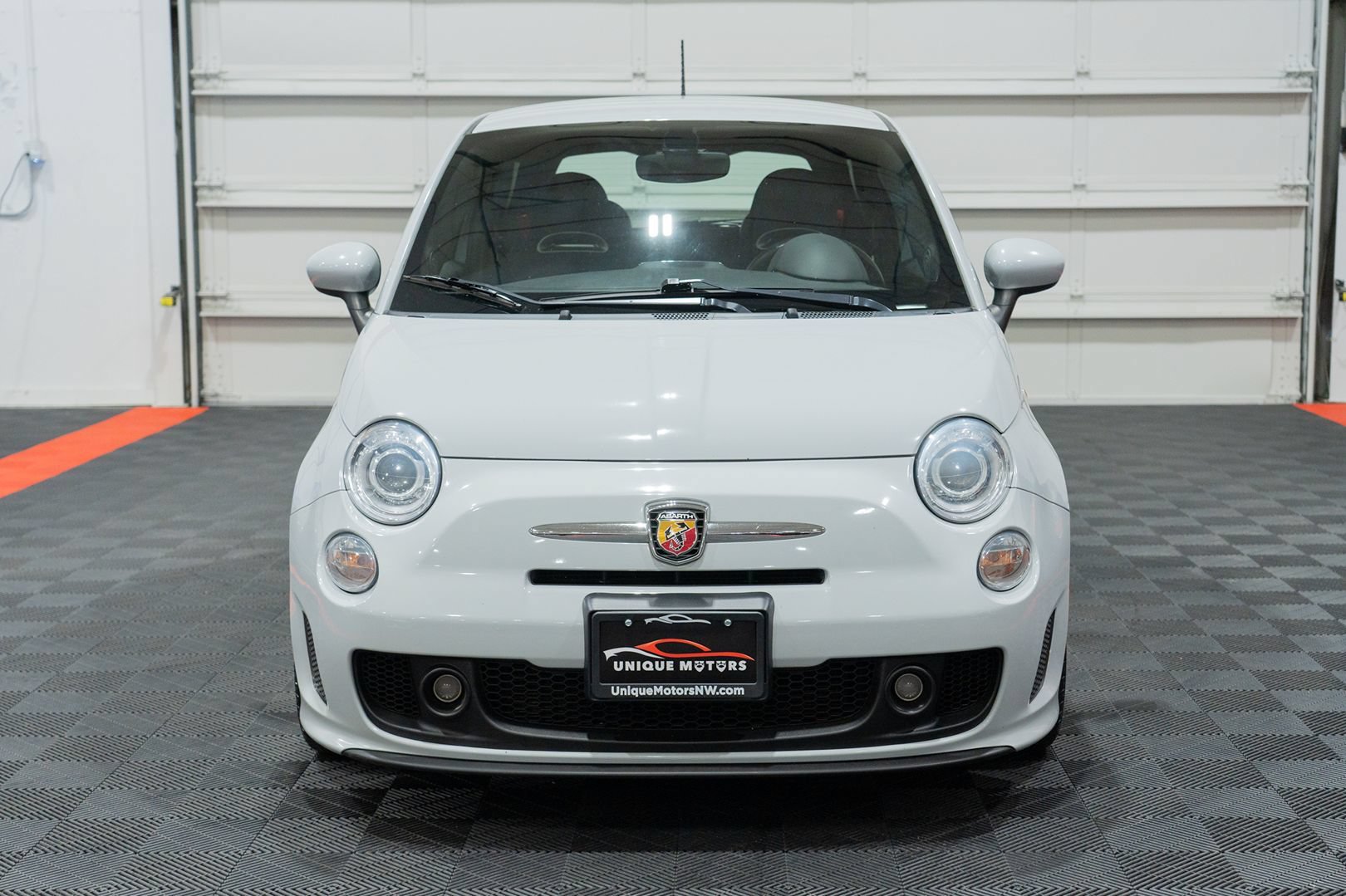 Used 2016 FIAT 500 Abarth FWD image 2