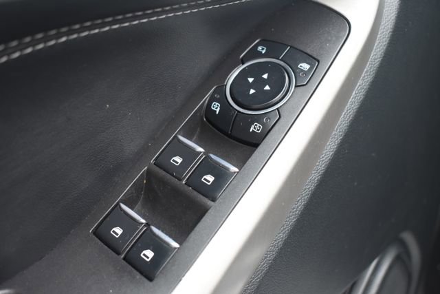 Used 2023 Ford Explorer Limited image 15