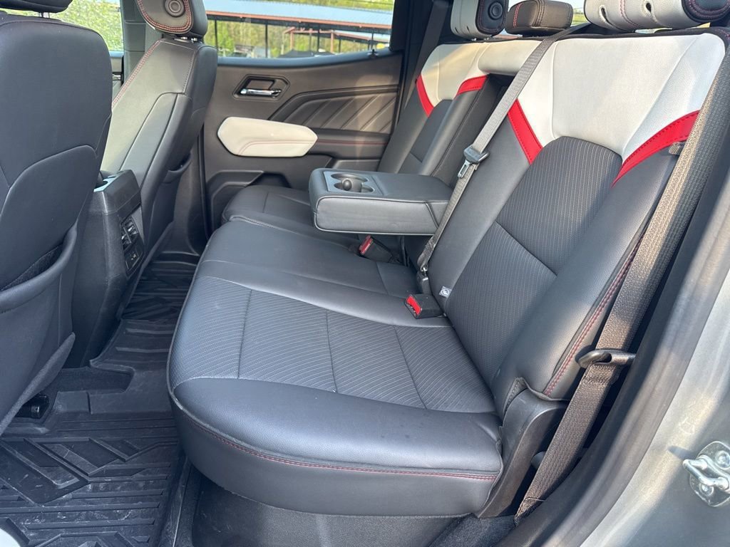Used 2024 GMC Canyon AT4X AWD/4WD image 6