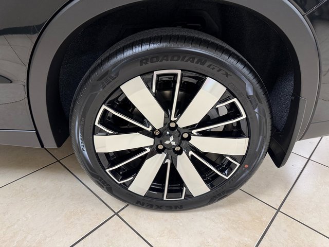 New 2025 Mitsubishi Outlander SE image 26